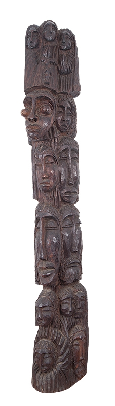 LOUCO - (BOA VENTURA DA SILVA FILHO) - Escultura em madeira. - Ass. - 123 cm alt.