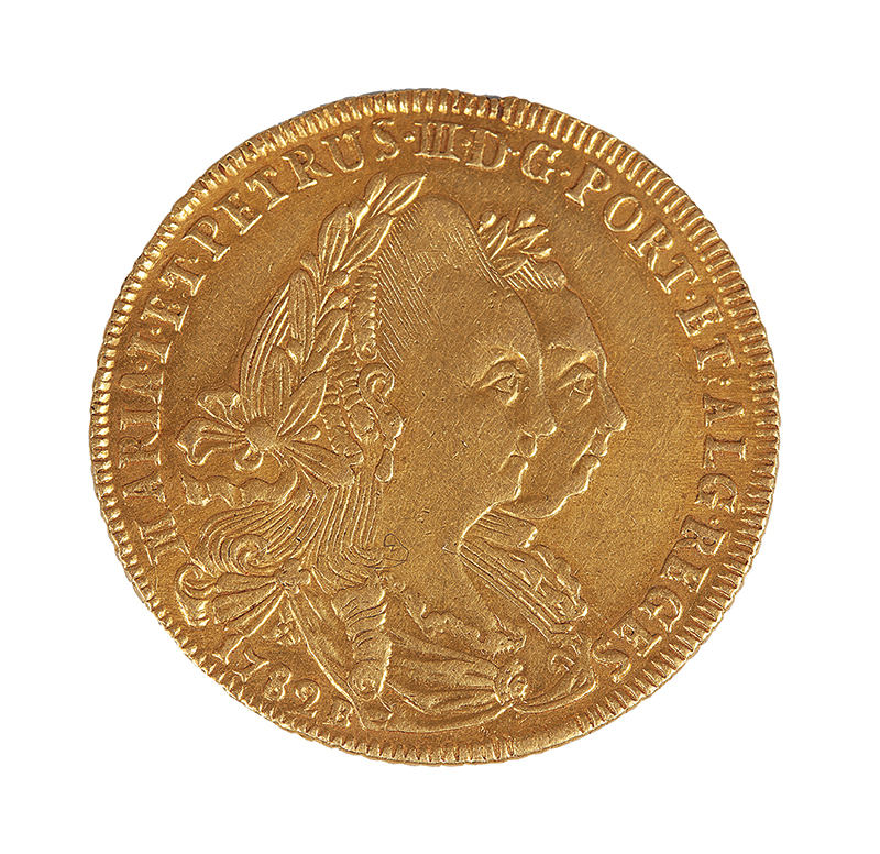 Moeda de ouro brasileira no anverso bustos de D. Maria I e D. Pedro III datada de 1782 com inscrições Maria I ET. PETRUS III D.G PORT.ALG. REGIS pesando 14,34g e 31,5 mm de diâmetro excelente estado.