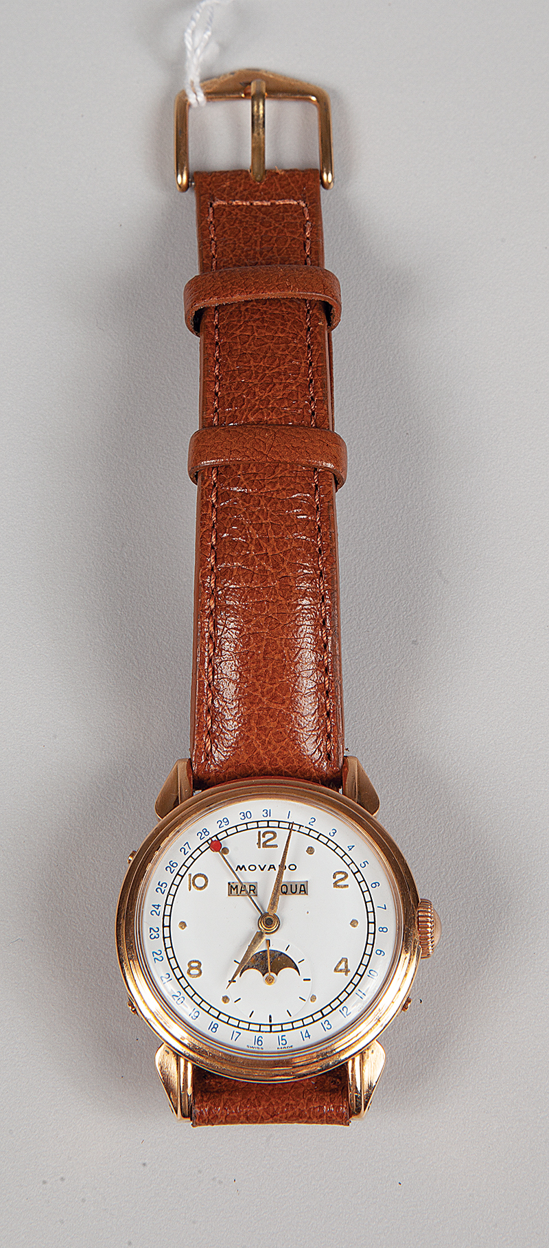 MOVADO relógio em ouro rosê 18K com triplo calendário e fase da lua á prova d\'água com tampa de rosca funcionando masculino, mostrador repintado.