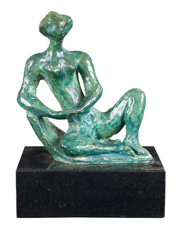 BRUNO GIORGI - `Mulher sentada`- Escultura em bronze -Assinada. - Altura 18 cm - Largura 13 cm