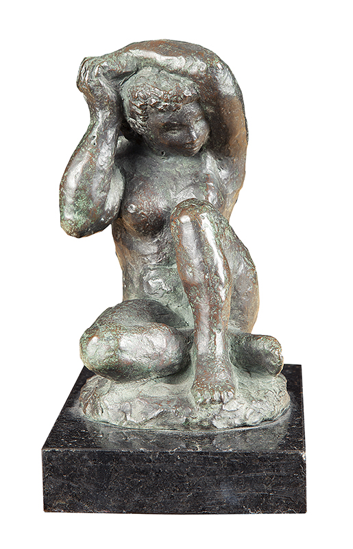 JOSÉ PEDROSA - ` Mulher sentada` - Escultura em bronze - Assinada na base - 18 x 10 x 11 cm