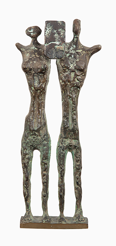 FRANCISCO STOKINGER - `Casal de guerreiros` - Escultura em bronze - 45/50. - Assinada. - 34 cm