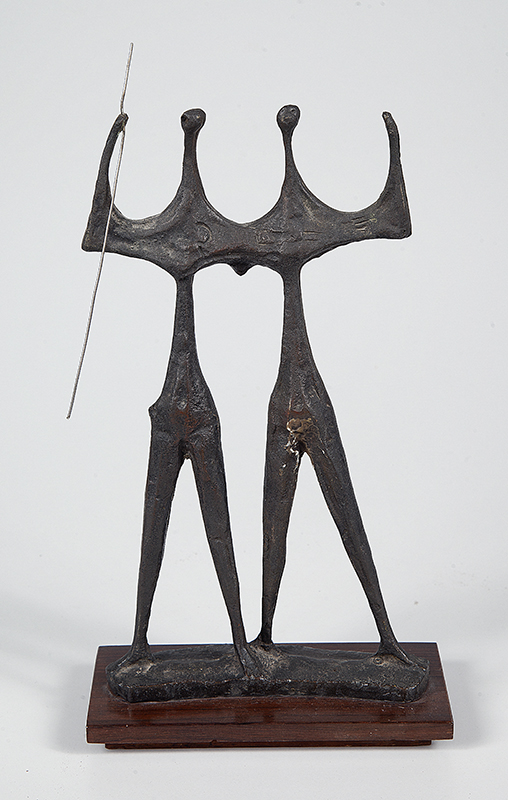 BRUNO GIORGI - `Candangos`- Escultura em bronze -Assinada. - 27 x 14 cm