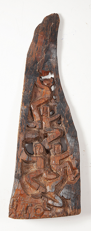 GTO (GERALDO TELES DE OLIVEIRA) - `Figuras`- Escultura em madeira - Assinada. - 71 x 23 x 4 cm -
