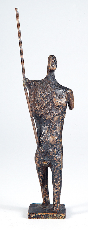 FRANCISCO STOKINGER - `Guerreiro`- Escultura em bronze - Múltiplo 17/25 -Assinada - 20 cm altura sem lança / 26 cm altura com lança. - Procedência Galeria Skultura.