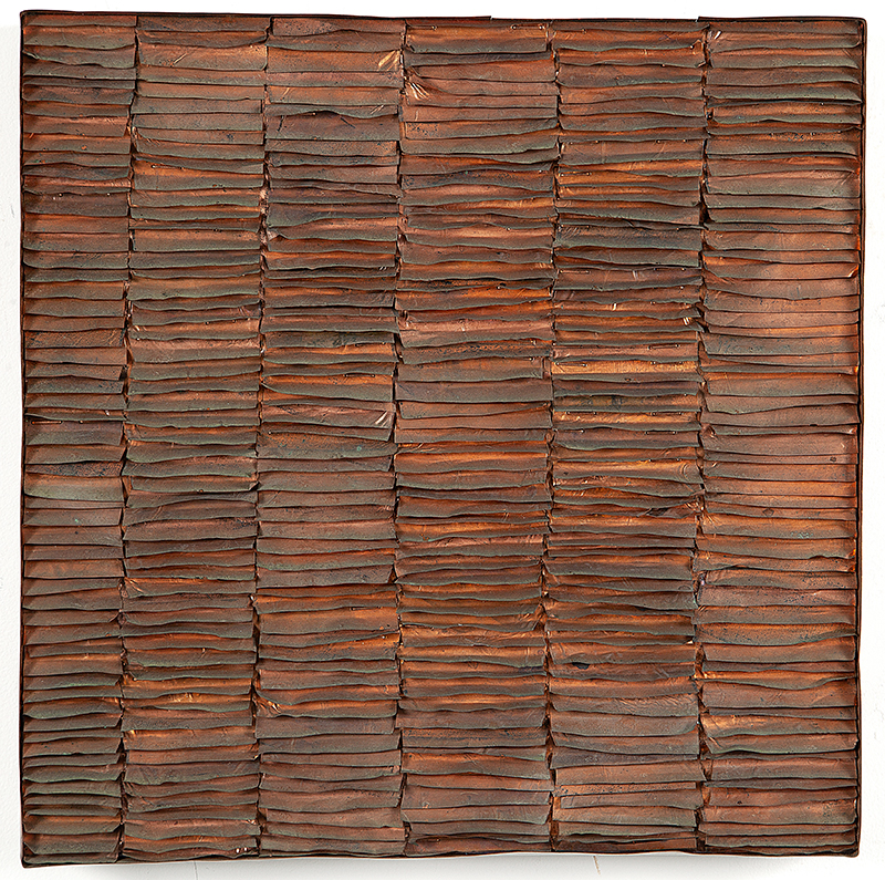 MARCOS COELHO BENJAMIM - `Sem título` - Escultura de parede em zinco oxidado sobre madeira - Ass.dat.1983 e loc. `BH-MG` no verso. 32 x 32 cm - Com etiqueta da Ronie Mesquita Galeria.