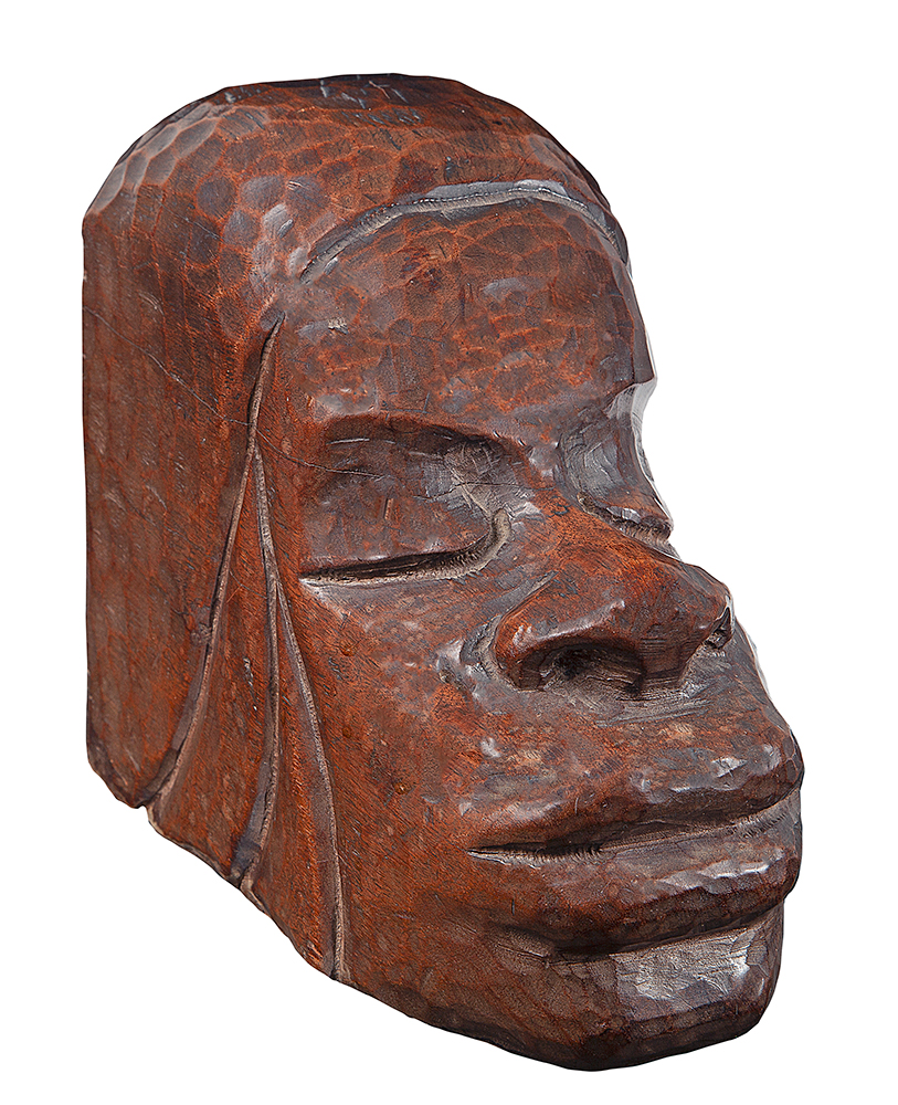 CASSIO - “Figura Negra” Escultura em madeira, Assinada, 16 x 20 x 9,5 cm.