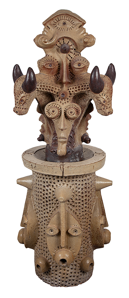 MIGUEL DOS SANTOS - Sem título - Escultura em Cêramica - Assinada - 1997/2003 - 75 x 57 cm d=(Parte inferior) - 74 x 54 cm d= (Parte superior).Ex. coleção Jarbas Vasconcelos.