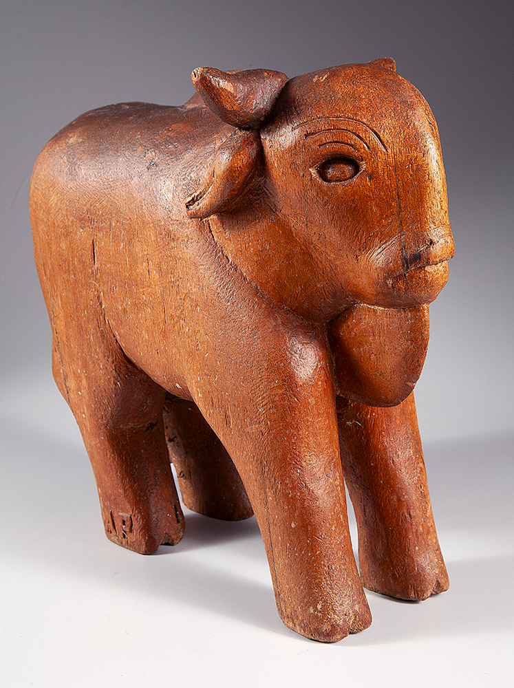 ARTHUR PEREIRA -Boi - Escultura em Madeira - Assinada - 33 x 38 x 14 cm.